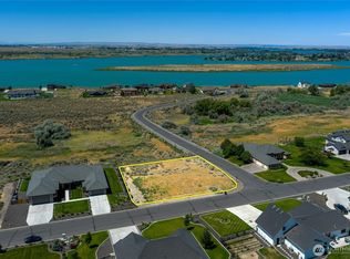 8142 Dune Lake Rd SE, Moses Lake, WA 98837