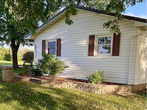 2nd image of 1962 255th St