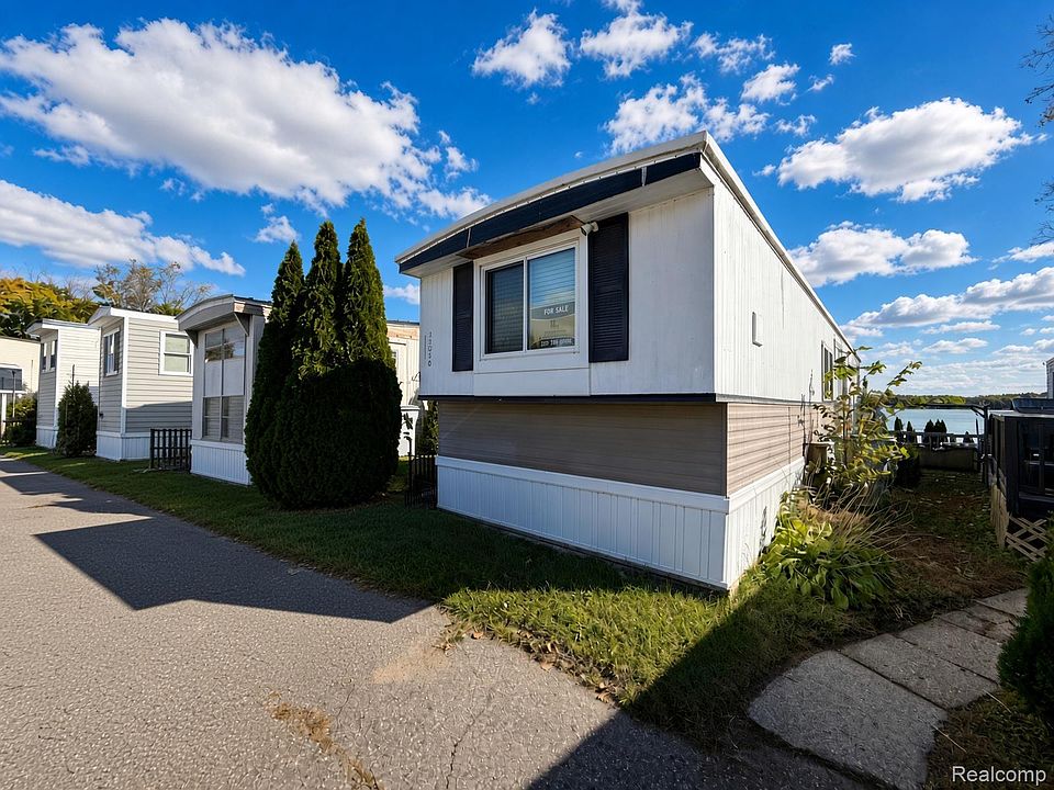 1st image of 11071 Silver View Ct