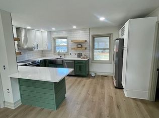 726 Fairlane Dr, Murray, KY 42071