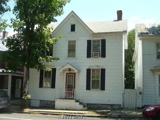 1st image of 438 N Loudoun St
