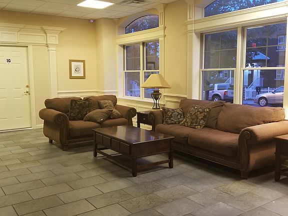 3rd image of 380 Anderson Ave APT 3