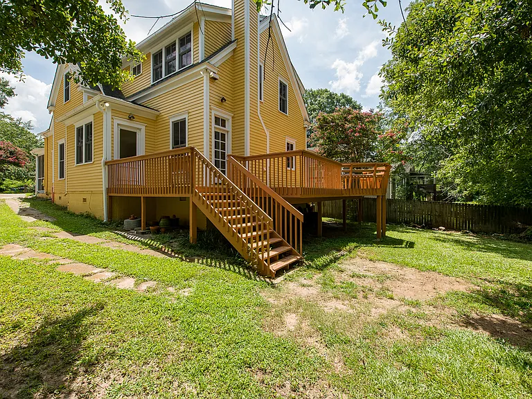 765 Woodland Ave SE — Photo 65