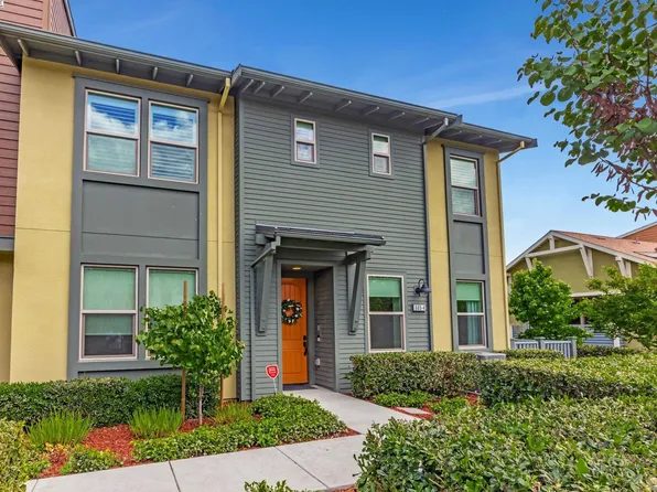 665 Sandalwood Dr Unit 4, Livermore, CA 94551