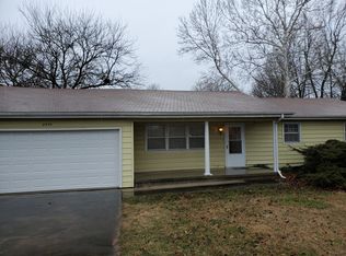 2255 S Ingram Mill Rd, Springfield, MO 65804