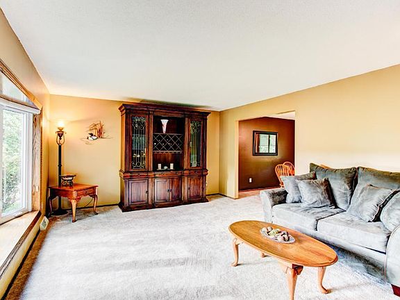 4th image of 6215 Edgemont Blvd