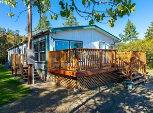 1055 Donruss Dr, Roseburg, OR 97471