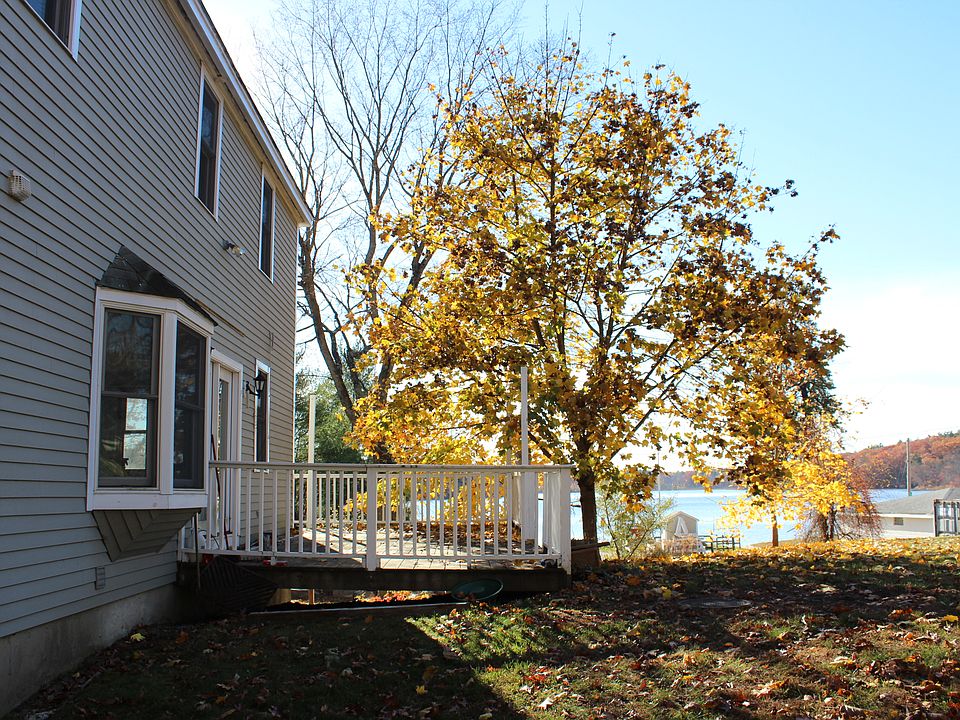 Deck overlooks the lake