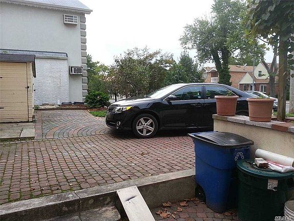 5th image of 24620 61st Ave