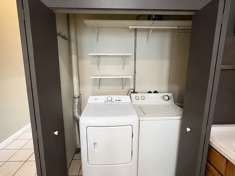 1832 W 25th St #2A — Photo 12