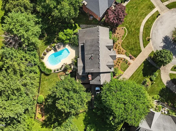 1375 Waxwing Pl, Louisville, KY 40223