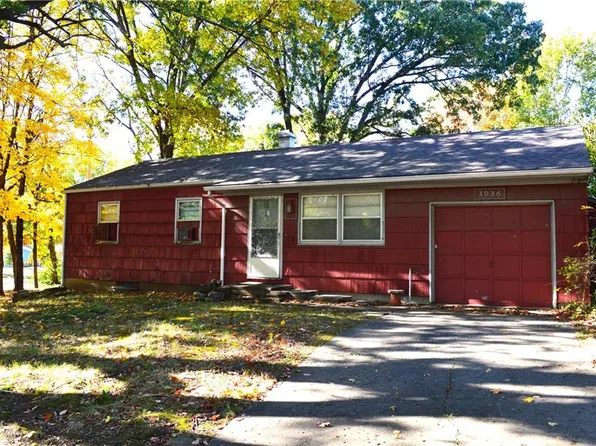 3936 S Pleasant St, Independence, MO 64055
