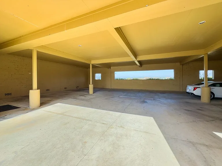 1908 Kahala Sunset Dr #H — Photo 28