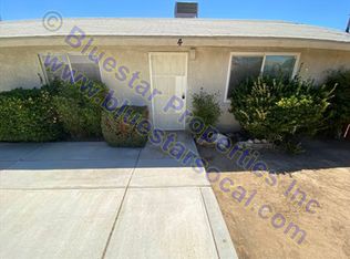20475 Thunderbird Rd #4, Apple Valley, CA 92307