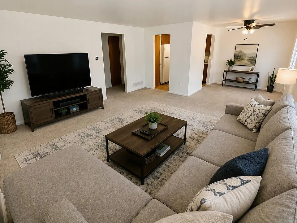 81 N Duane Ave #18