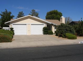13718 Burning Tree Dr, Victorville, CA 92395