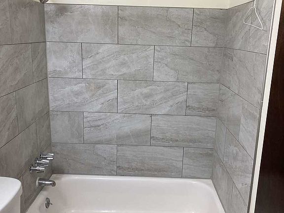 5th image of 7212 Camden Ave N APT 222