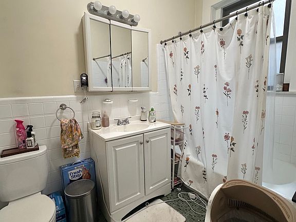 5th image of 1463-1465 Beacon St #23