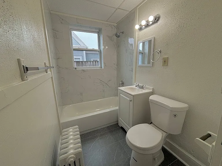 43 West St — Photo 7