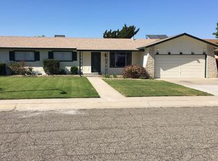 2622 W Sunnyside Ave, Visalia, CA 93277