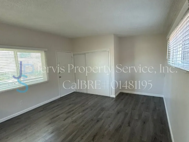 6304 Newlin Ave #F — Photo 3