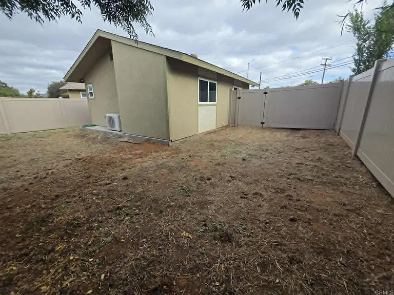 10579 Oak Creek Dr #A — Photo 27