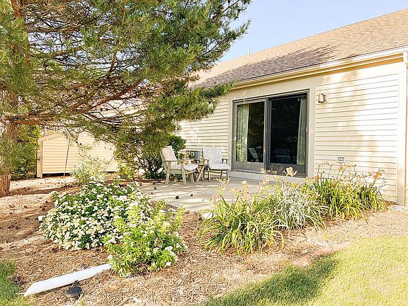 3rd image of 5538 Cedarcrest Ln #38