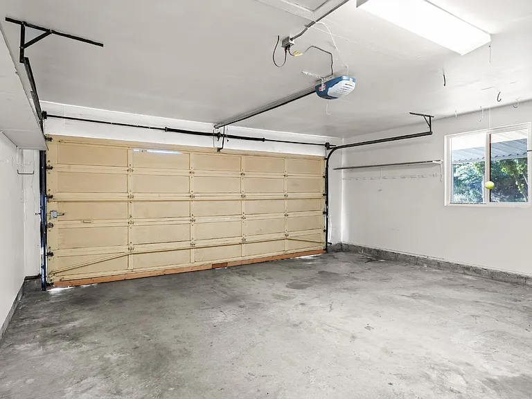 805 Walker Ave — Photo 15