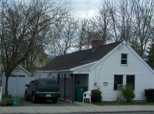 62 London St, Lowell, MA 01852