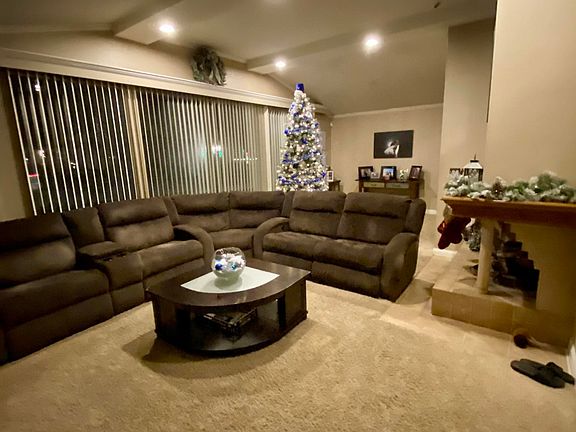 5th image of 1107 Spruce Ave