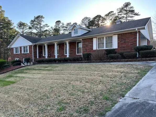 3406 N Hills Dr, Haleyville, AL 35565