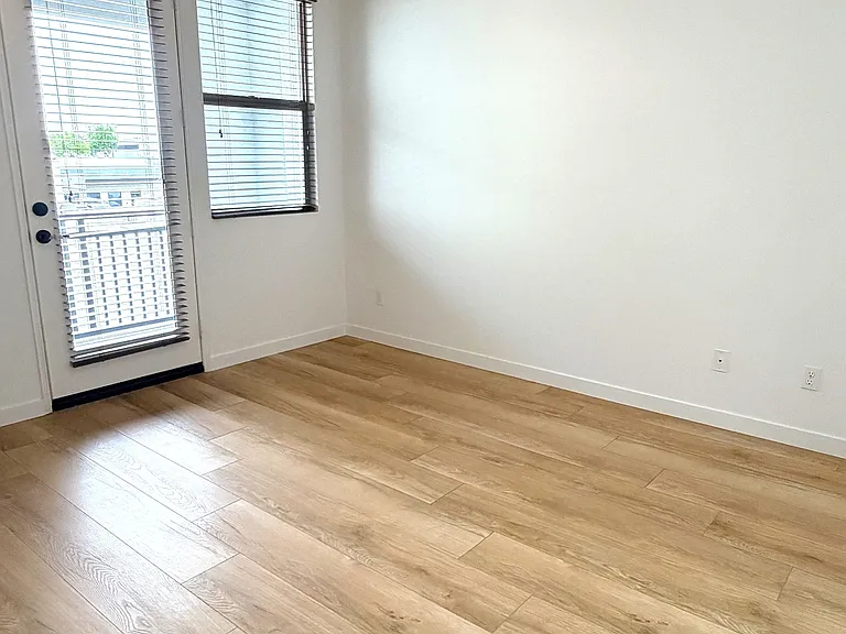 3rd Floor - North Bedroom