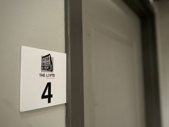 4th image of 625 Adams St #4