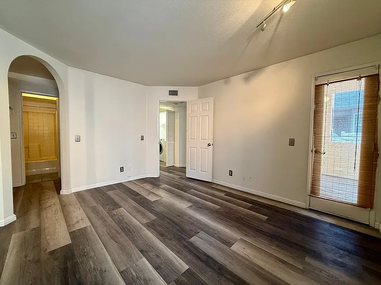 4005 Louisiana St #5 — Photo 11