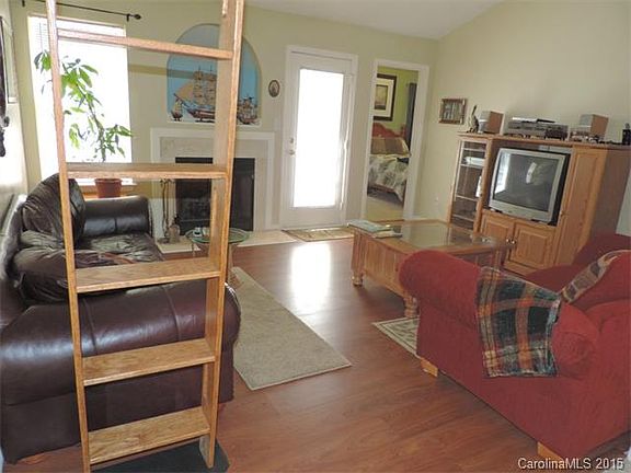 4th image of 5314 Park Place Dr