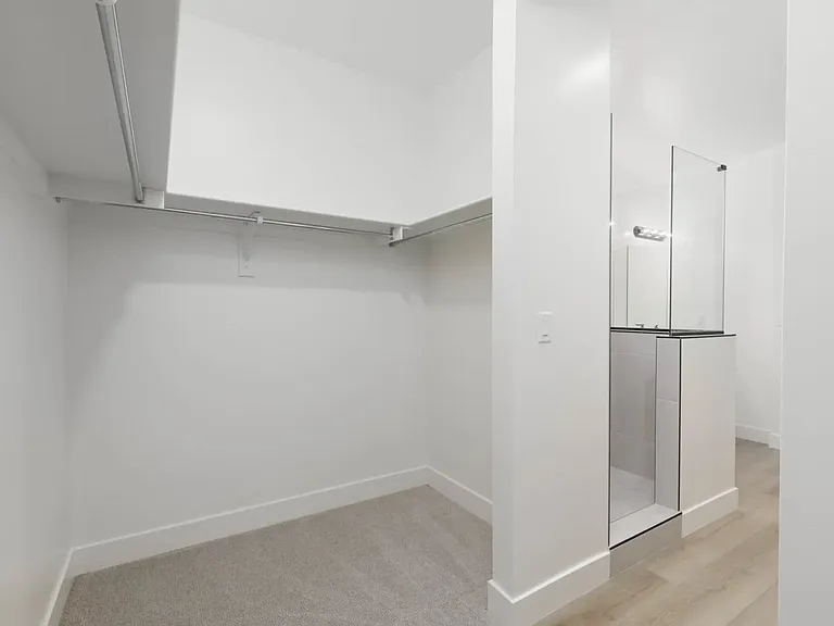 2862 W 500 N — Photo 22