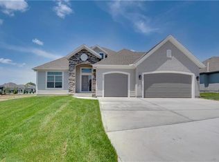 17208 Bradshaw St, Overland Park, KS 66221