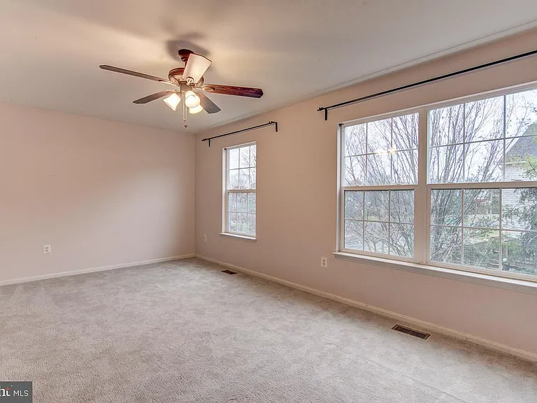 7700 Duneiden Ln — Photo 15