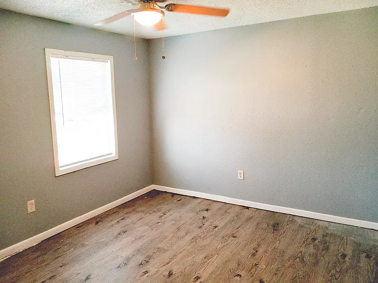 3207 Duke St — Photo 4