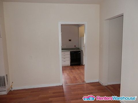 5th image of 4517 S Union Ave