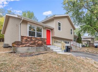 825 N Van Mar St, Olathe, KS 66061