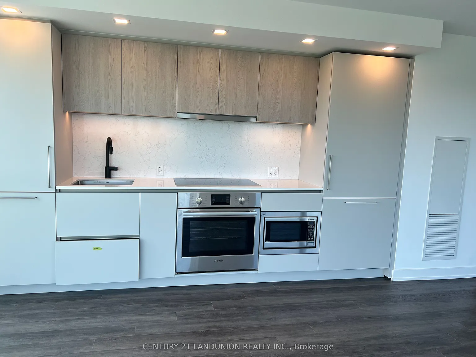 2 bed, $3,600 — Photo 3