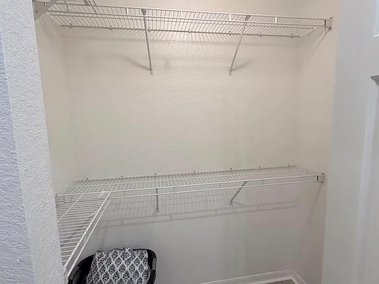 4081 Rockefeller Ave — Photo 16