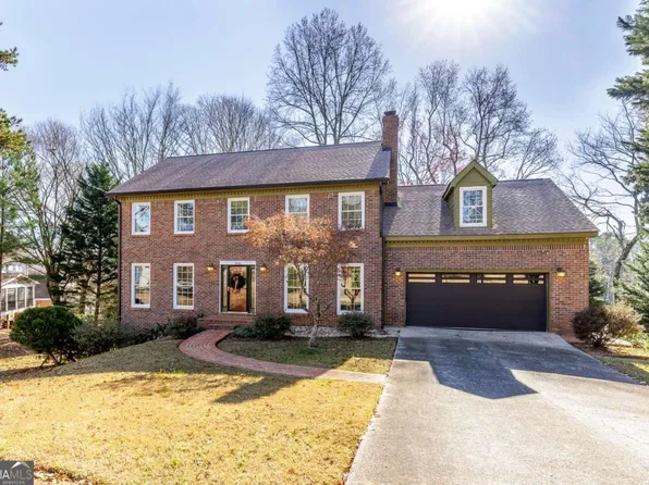 1645 Dunwoody Sq, Atlanta, GA 30338