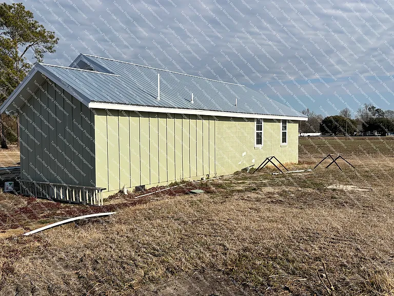 1817 Cooters Crossing Rd — Photo 3