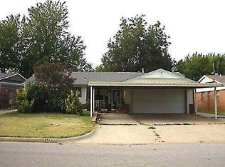 106 Spruce Dr, Yukon, OK 73099