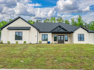 4205 Hampton Dr, Benton, AR 72019