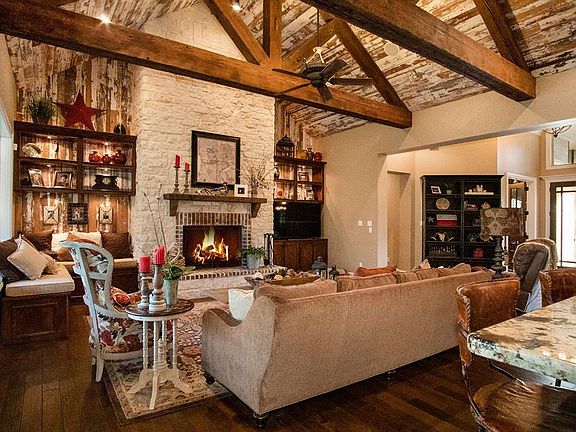 Another view of the family room. Here you can see the unique ceiling extending behind the built-ins.