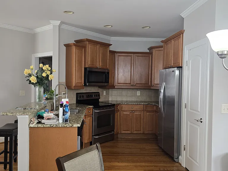 7028 Dayton Ridge Dr — Photo 4