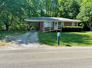 142 Fisk Rd, Livingston, TN 38570